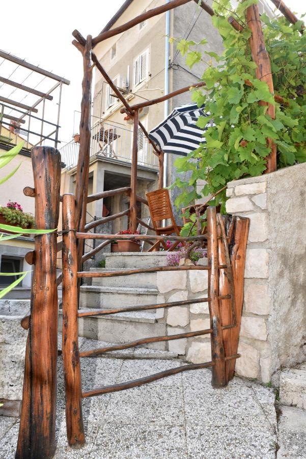Apartment Anamarija ולון מראה חיצוני תמונה